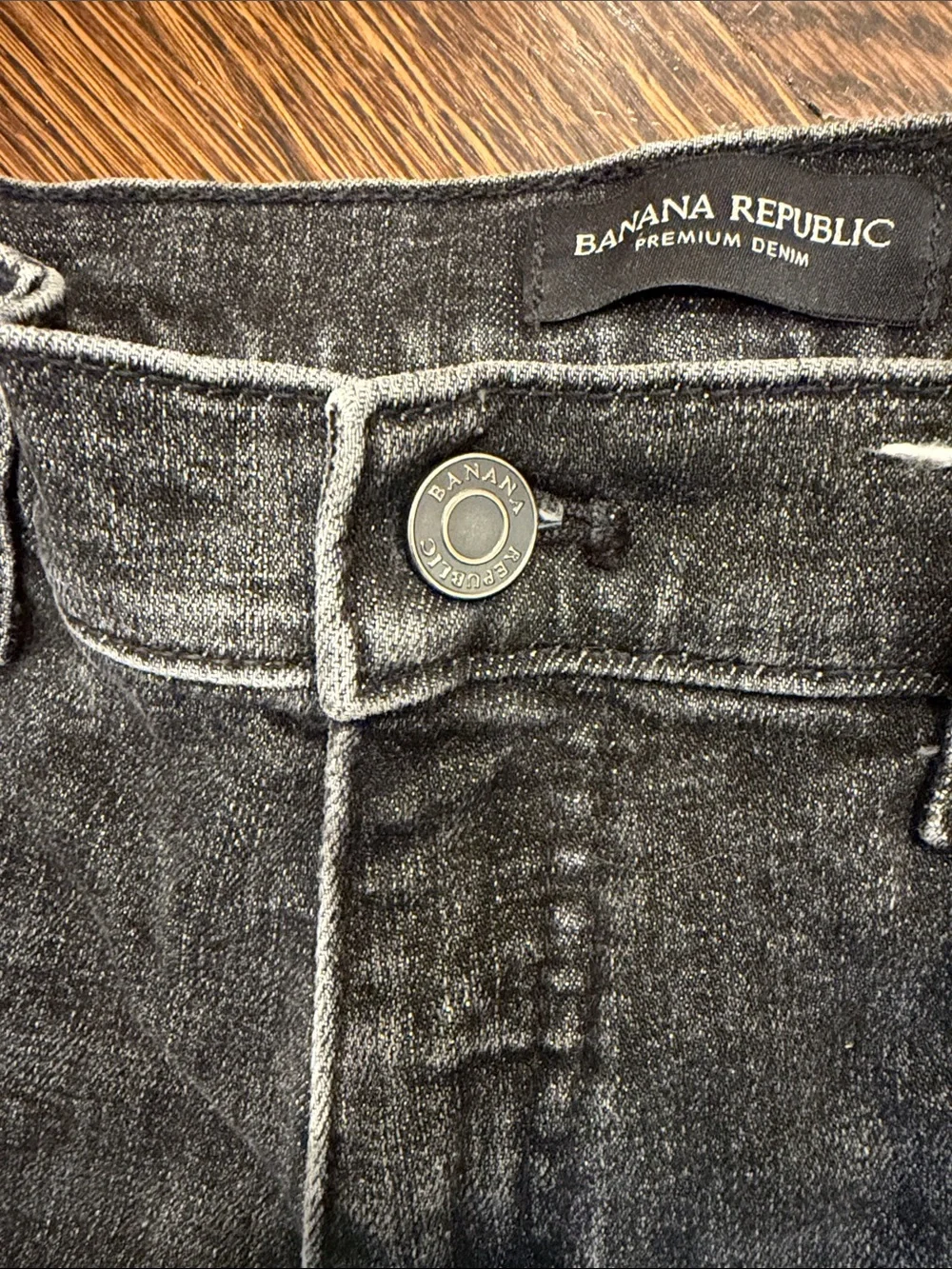 Banana Republic washed black